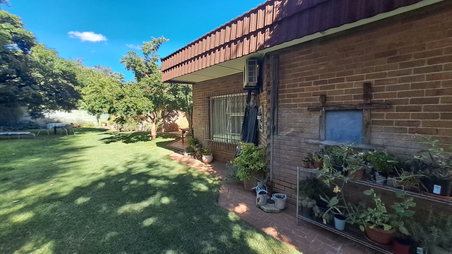 7 Bedroom Property for Sale in Universitas Free State